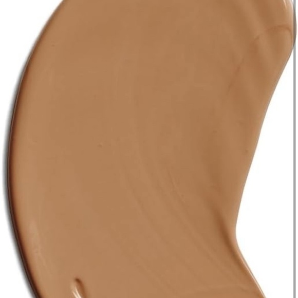 Covergirl Tru Blend Liquid Makeup D5 TAWNY. 
(#4) - Picture 2 of 5